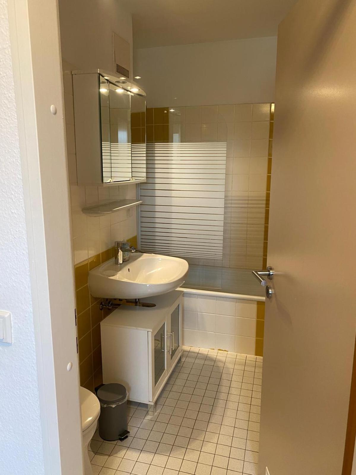 Zwei Zimmer Appartment Mit Balkon Und Stellplatz Voll Moebliert Τρίερ Εξωτερικό φωτογραφία